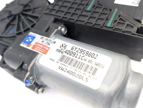 Fensterhebermotor vorne links - vorne,