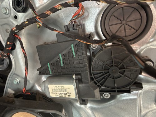 Fensterhebermotor vorne - ✅,